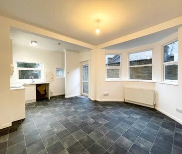 2 bedroom ground floor flat to rent - Photo 6