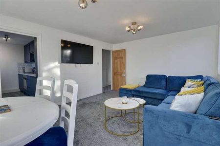 Watermead Road, Portsmouth, PO6 - Photo 2