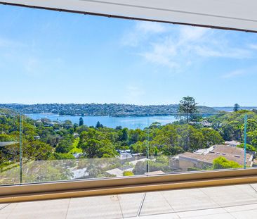 Executive North-Facing Penthouse with Panoramic Water Views | Furni... - Photo 5