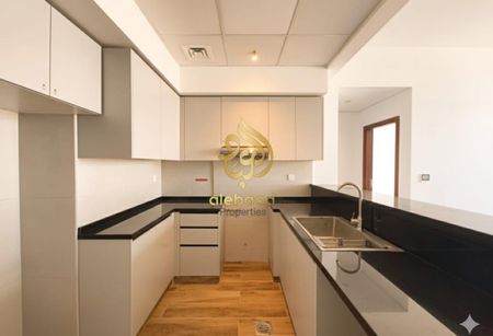 Brand New | Limited Inventory | 1-4 Cheques - Photo 3