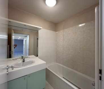 Location Appartement 2 pièces 46m² CHAMBERY 73000 - Photo 3