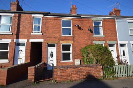 2 bedroom terraced house to rent - Photo 5