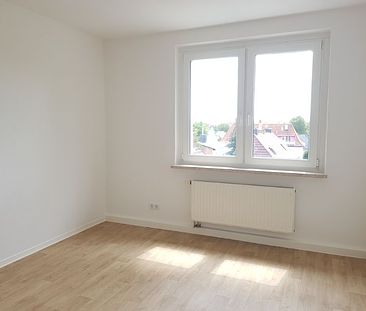 Wohnung sucht neue Mieter! 3-Raumwohnung im 1.OG mit Balkon in Merseburg Nord - Foto 5