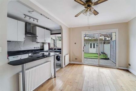 Ashtree Avenue, Mitcham, CR4 - Photo 2