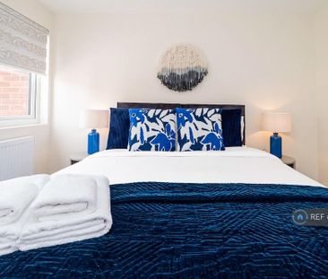 3 bedroom terraced house to rent - Photo 6