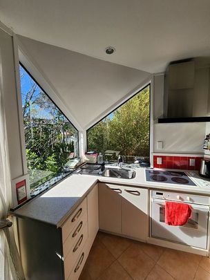 Private 1 bedroom Unit with Pool in Castor Bay - Photo 1