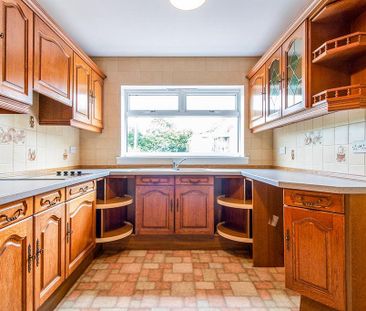 3 bedroom bungalow to rent - Photo 4