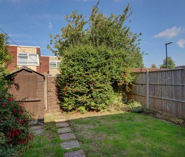 3 bedroom terraced house to rent - Photo 6
