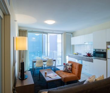 Fully Furnished Shared Accommodation - 3 Bedrooms Shared Apartment ... - Photo 3