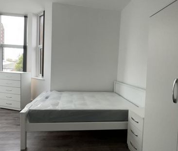 1 bedroom house of multiple occupation to rent - Photo 1
