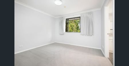 Lovely 3-bedroom townhouse - Photo 2