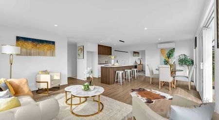 Family home in Pokeno - Photo 5