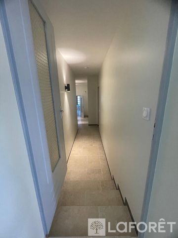 House - Photo 5
