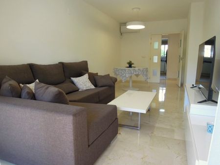 EXCLUSIVE FLAT IN FRONT OF THE SEA IN ISLA DE ALTEA - Photo 5