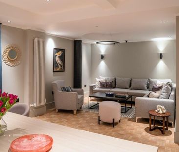 Studio Flat, Augustus Road, SW19 - Photo 1