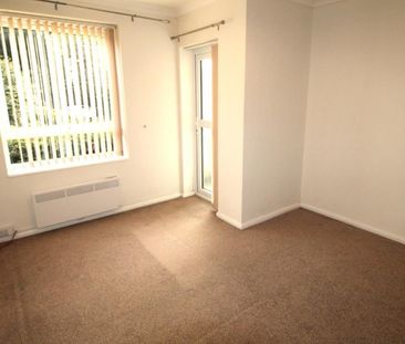 St. Botolphs Road, Worthing - Photo 2