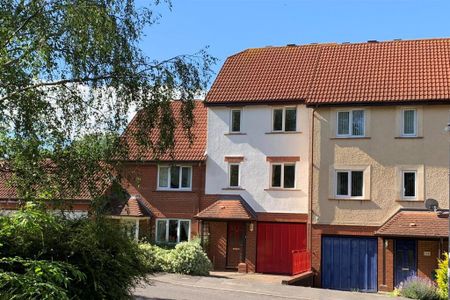 3 bedroom townhouse to rent - Photo 2