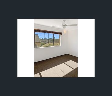 2/54 Durham St, St Lucia, Qld 4067 - Photo 3