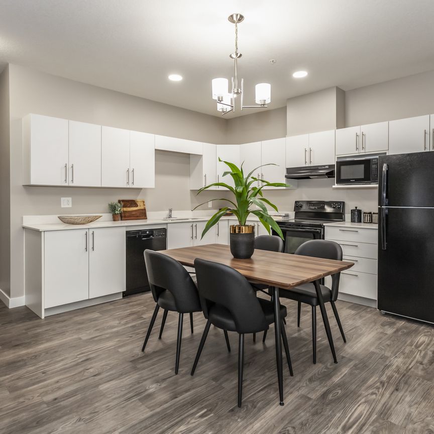 Two Bedroom, Two Bathroom: A1/G - Photo 1