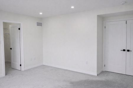 For Lease - 65 Barkerville Drive, Whitby, Ontario - Photo 2