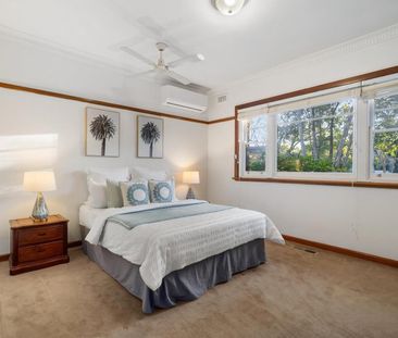 A Warm and Charming Family Home in a Tightly Held Camberwell Pocket - Photo 6