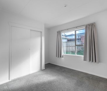 Tidy Unit In A Central Location! - Photo 4