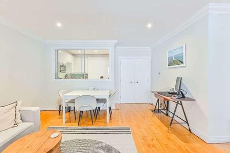 Plantation Wharf, Sw, Battersea, SW11 - Photo 5