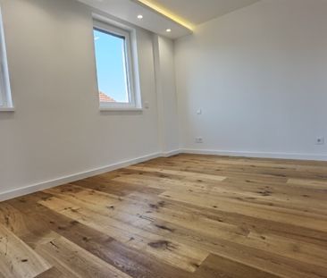 MÖBLIERTE WOHNUNG MIT LOGGIA - MODERNSTE AUSSTATTUNG - Foto 5