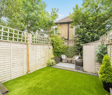 Westview Close, Neasden, London, NW10 - Photo 5