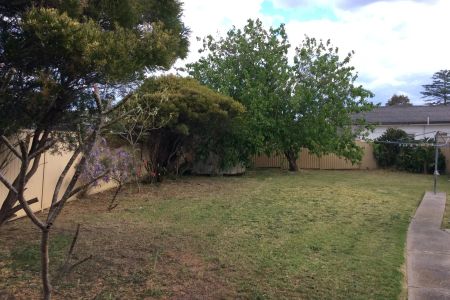 “View Saturday at 12.30pm - 12.45pm” - Photo 5