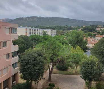 Location Appartement 4 pièces 84m² AUBAGNE 13400 - Photo 4