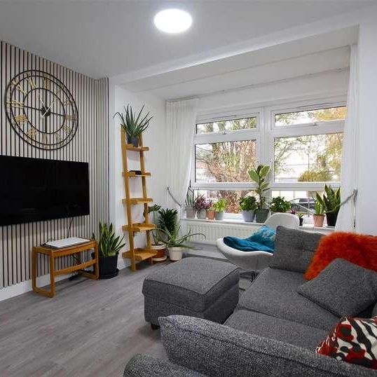 Strode Close, Muswell Hill, N10 - Photo 1