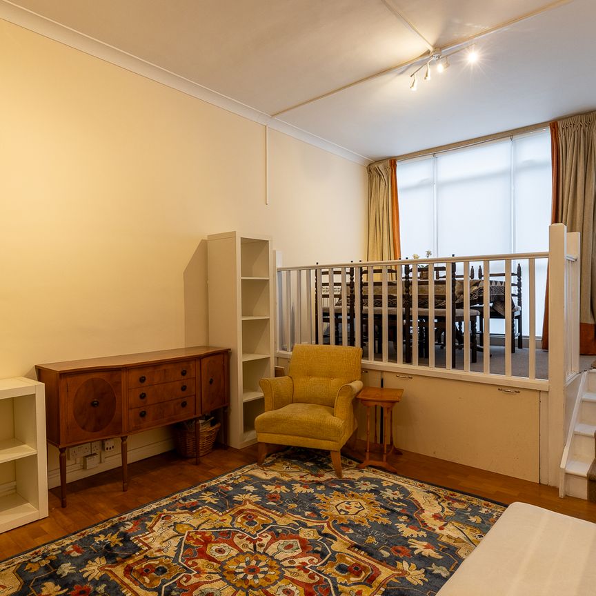 West London Studios, 402 Fulham Road, Fulham, London, SW6 - Photo 1