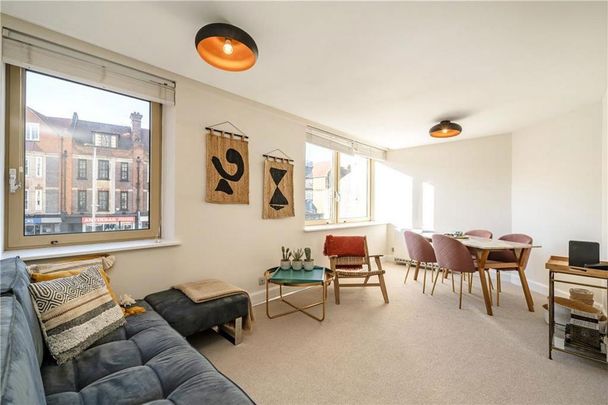 1 bedroom flat to rent - Photo 1