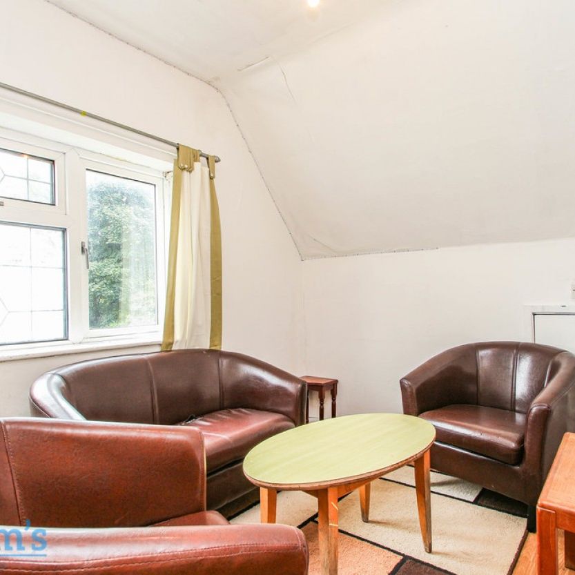 3 bed Semi-Detached House for Rent - Photo 1