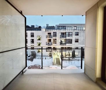 Dwupokojowe mieszkanie na Wilanowie | Balkon - Photo 3