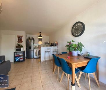 Location Appartement 2 pièces 46m² ARLES 13200 - Photo 2