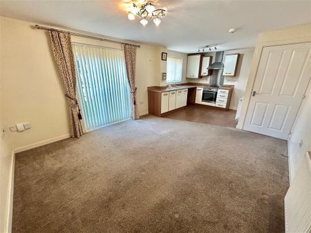 Wessex Drive - Photo 2