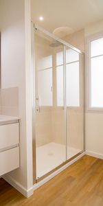 Location Appartement 5 pièces 83m² - Photo 3