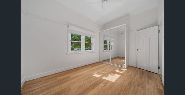 Newly Renovated Ground Floor Apartment - Photo 1