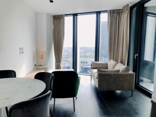 1 Bedroom 1 Bathroom Flat3305 - Photo 1