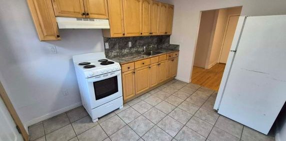 2 CH - 1 SDB - Montréal - $1,285 /mo - Photo 2