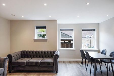2 bedroom flat to rent - Photo 3