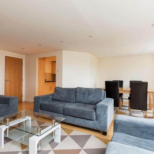 2 bedroom apartment to rent - Photo 1