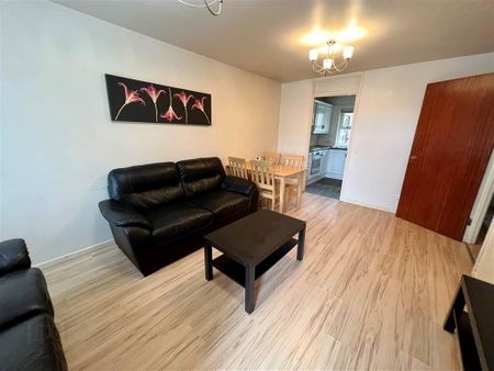 73 Maryville Street, Belfast, BT7 1AE - Photo 4