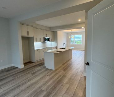 For Lease - 925 Deveron Crescent Unit# 44, London South, Ontario - Photo 2