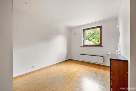 Tweeslaapkamerappartement met ruim terras te huur - Photo 3