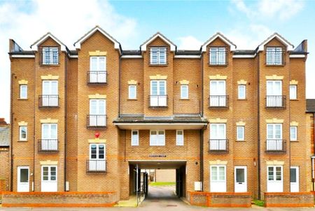 1 Bed Flat, Grove Road, LU1 - Photo 2
