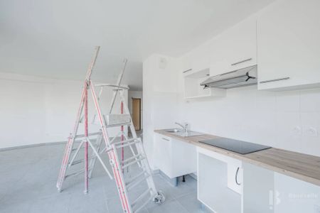 Rental Apartment Bordeaux Saint-Jean - Photo 5