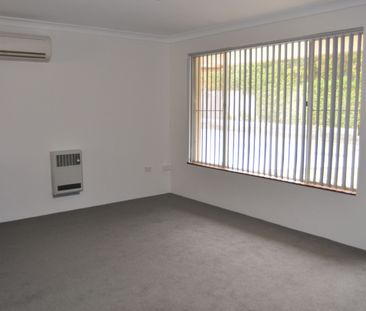 Neat & Modern Living in Upper Piper Street! - Photo 3